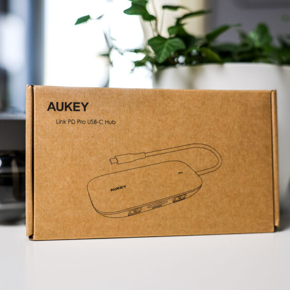 boîte du produit AUKEY USB C Hub 8 en 1